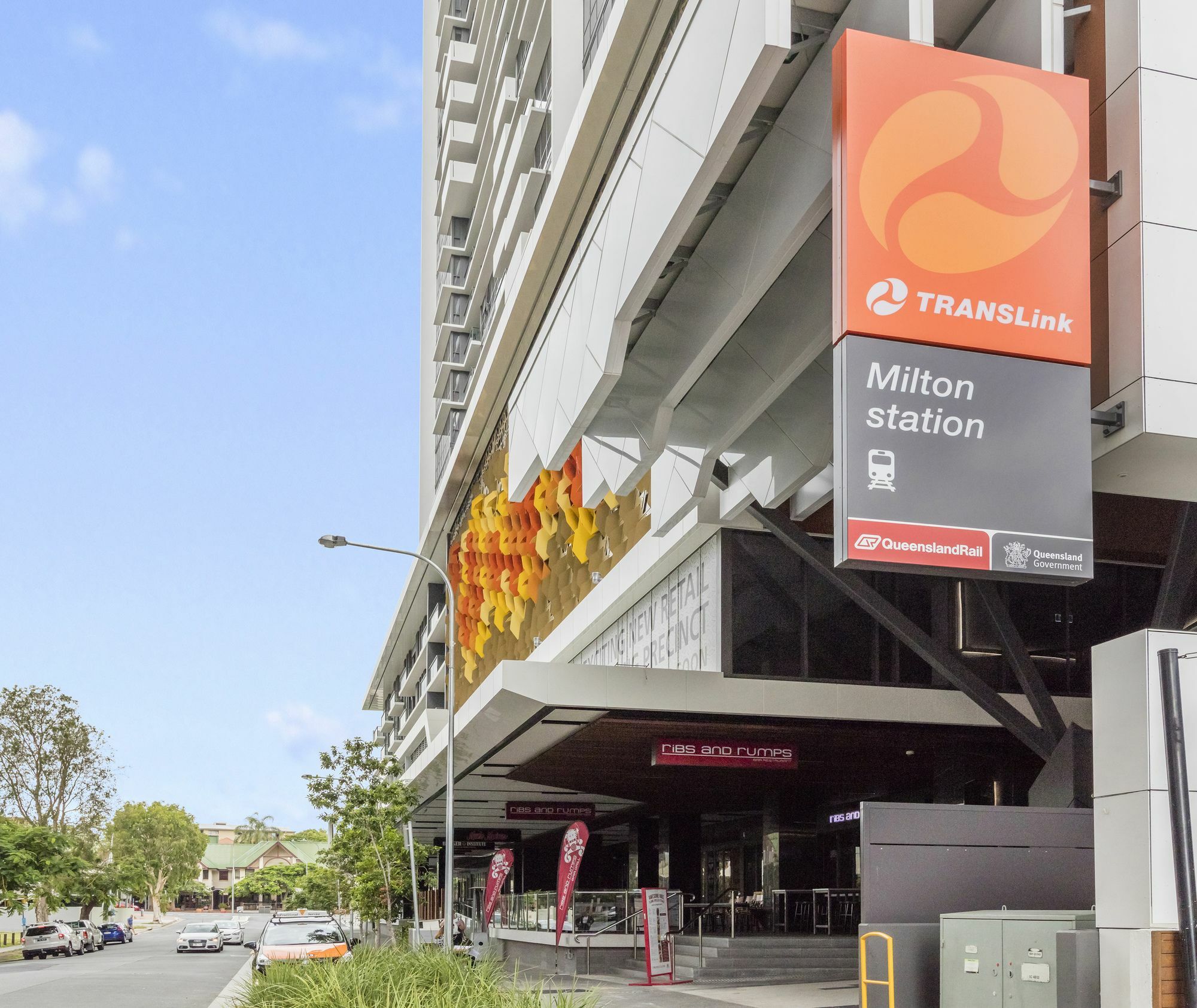 The Milton Aparthotel 4*